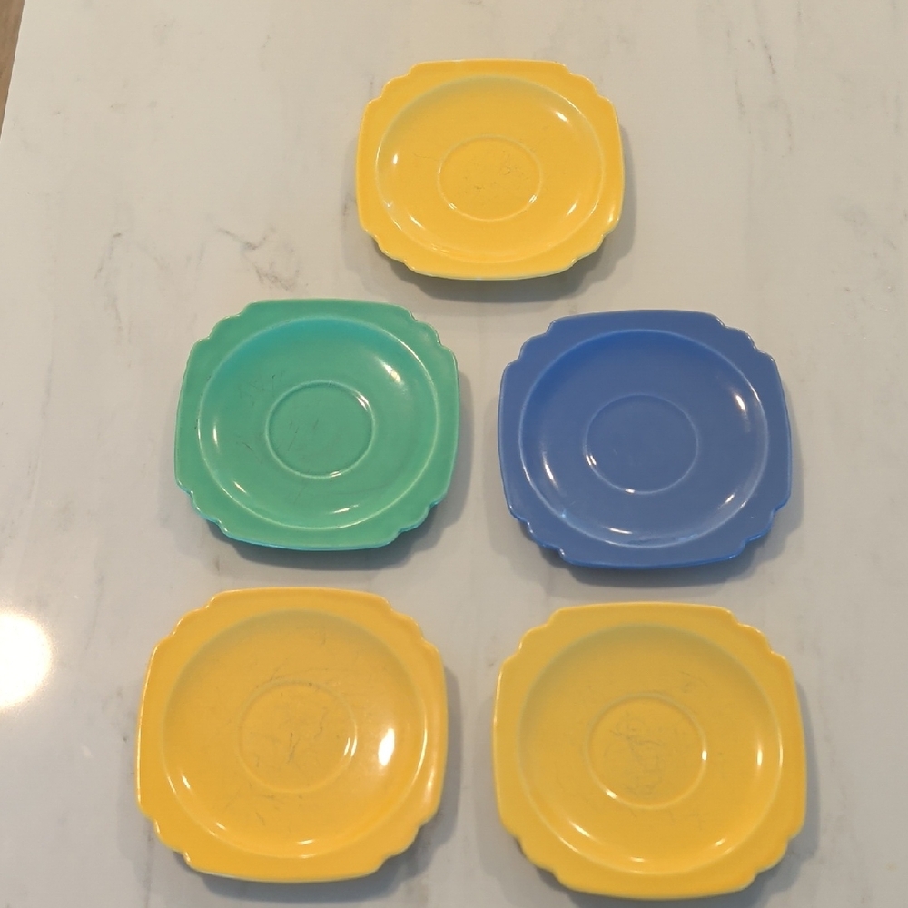 Colorful Square Plates Set